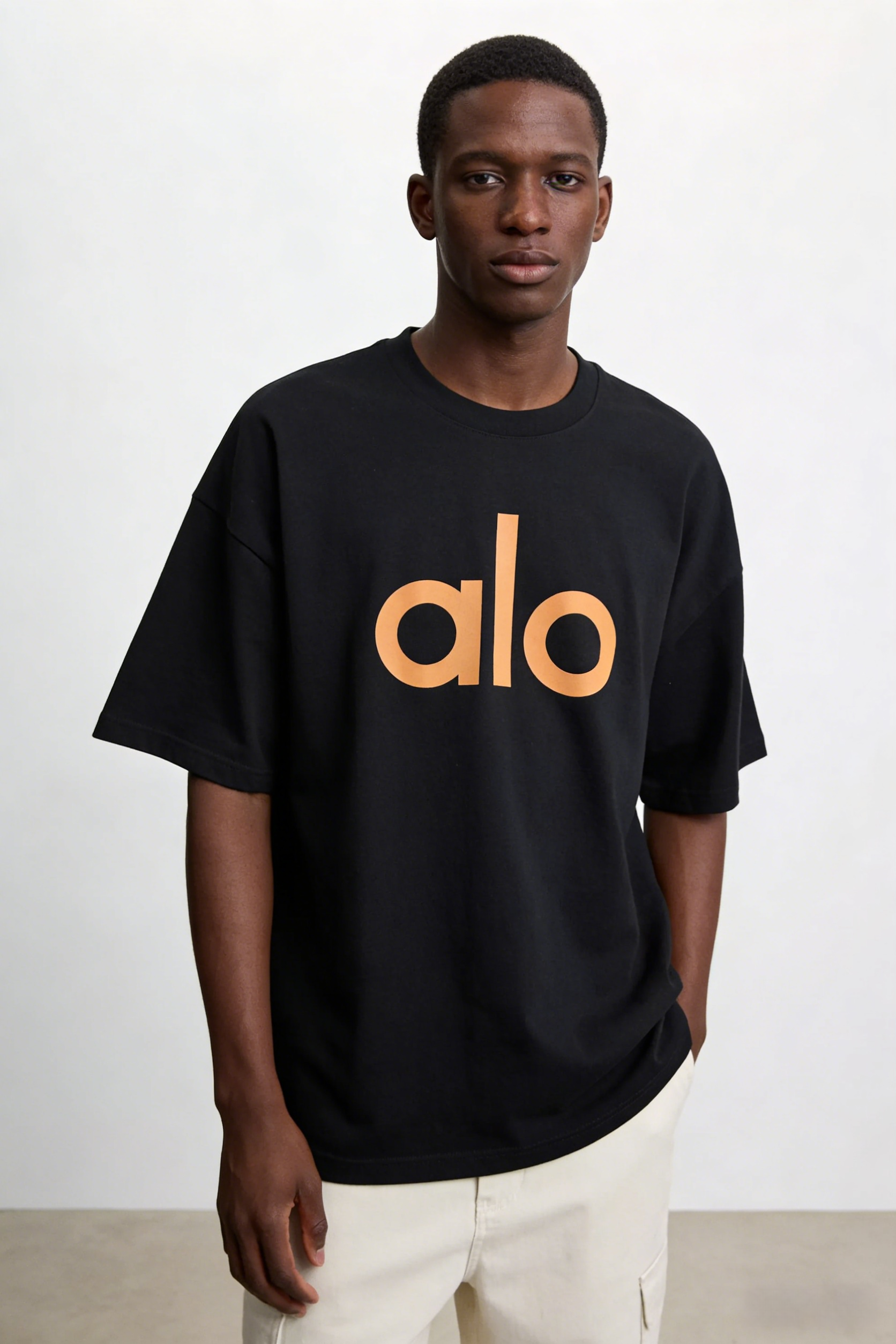 TransIslandTrading ALO special streetwear brand T-shirt starting at $1.7 Add me on WhatsApp: 85247435362